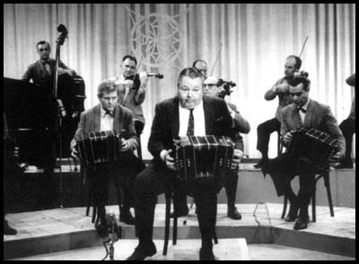 tipica orquesta Troilo